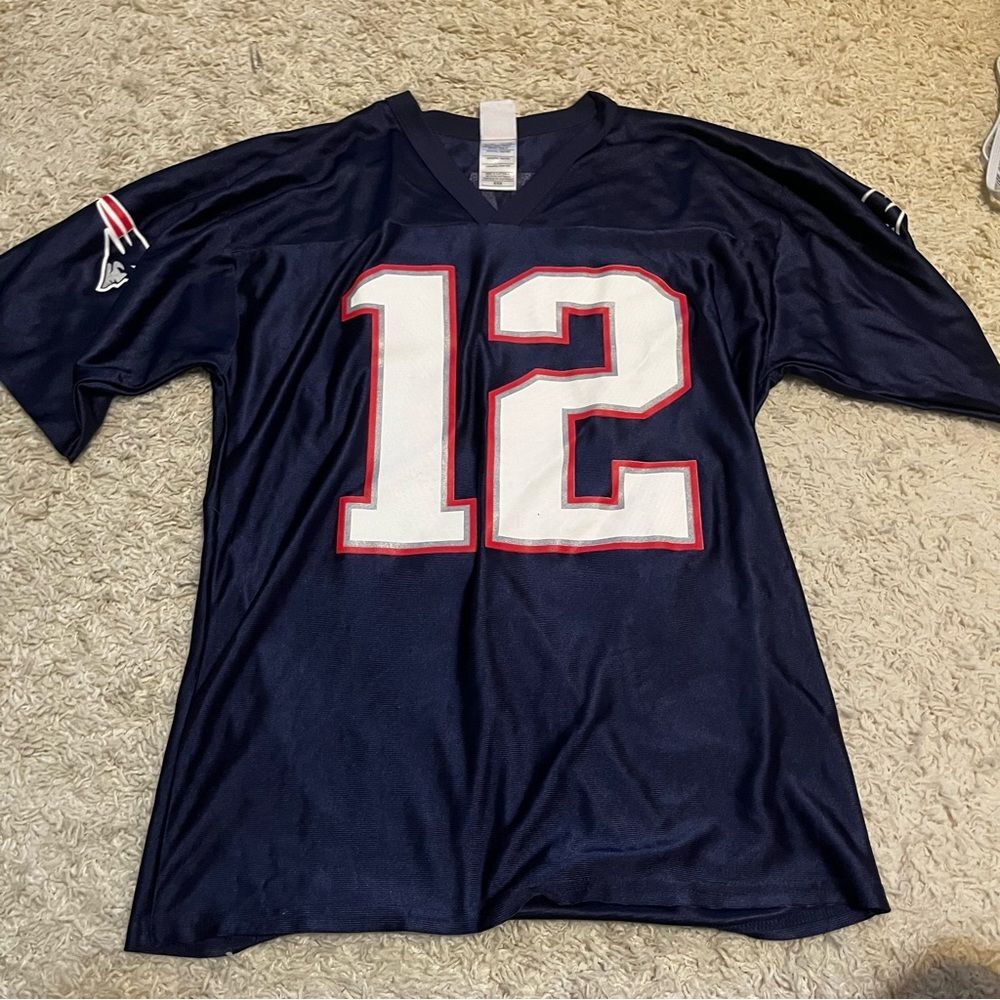 MENS NFL Patriots #12 Brady Football Jersey size medium